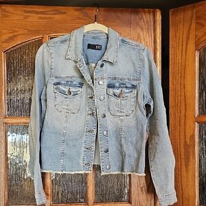 Kut from the Kloth Light Wash Denim Jacket with Raw Edge Hem